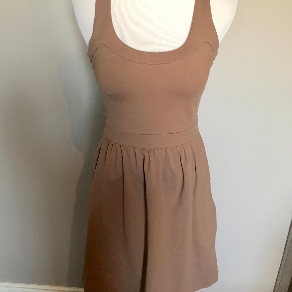 Taupe Fit and Flare Dress Cynthia Rowley - Picture 2 of 7